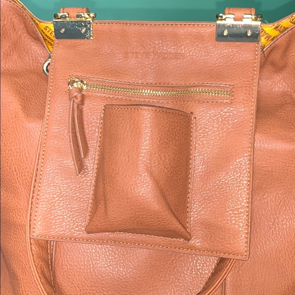 Steve Madden Large Tote - Picture 7 of 9